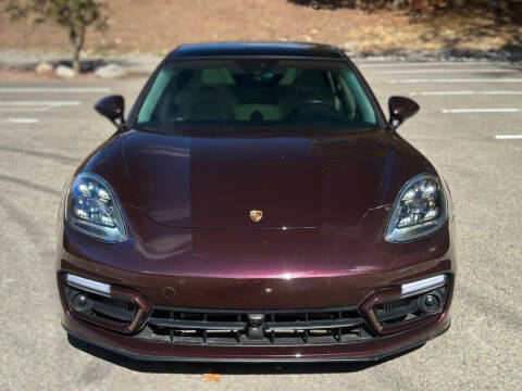 2023 Porsche Panamera GTS