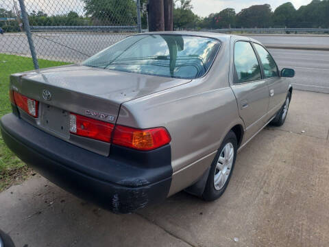 2001 Toyota Camry LE