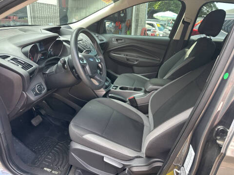 2014 Ford Escape S