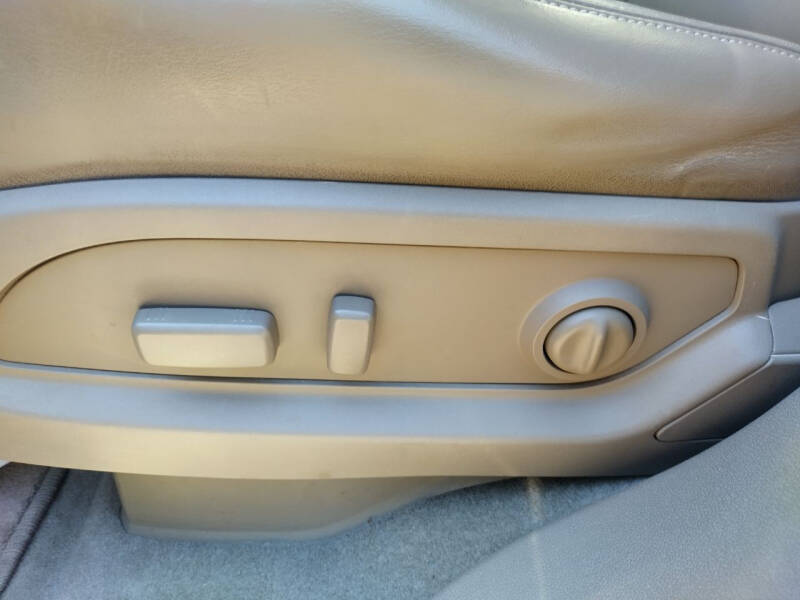 2013 GMC Acadia Denali