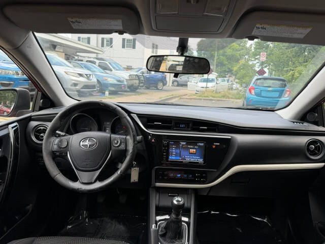2016 Scion iM