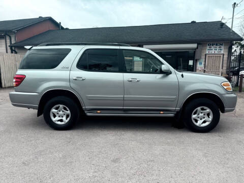 2004 Toyota Sequoia SR5