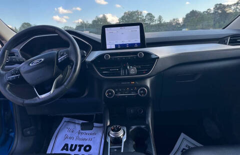 2020 Ford Escape SEL