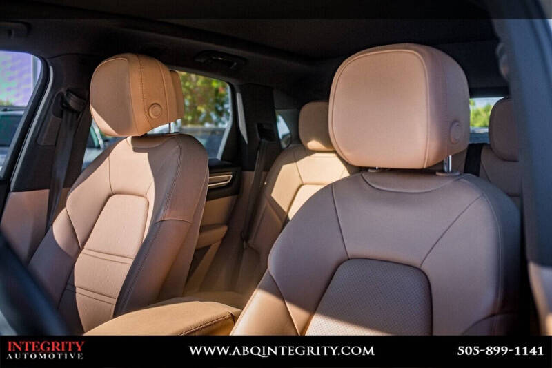 2020 Porsche Cayenne