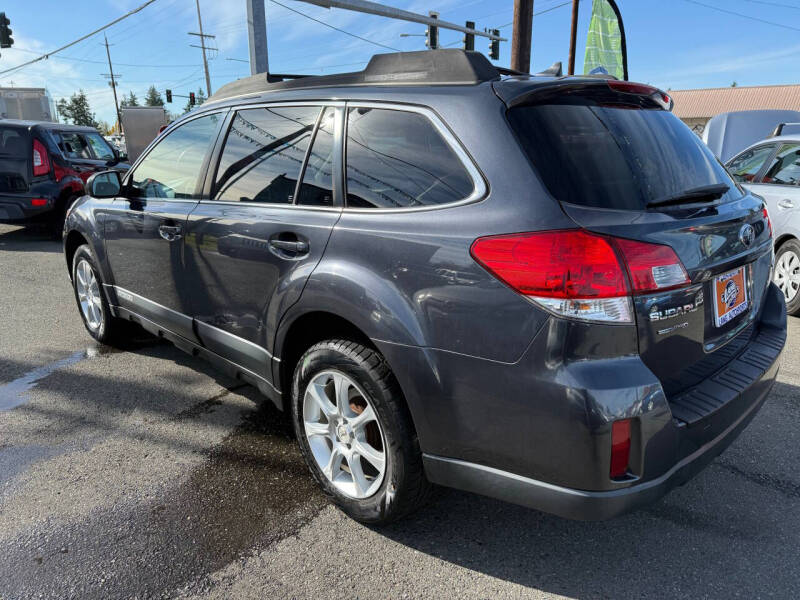 2011 Subaru Outback 2.5i Limited