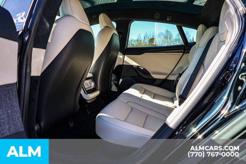 2021 Tesla Model S Plaid