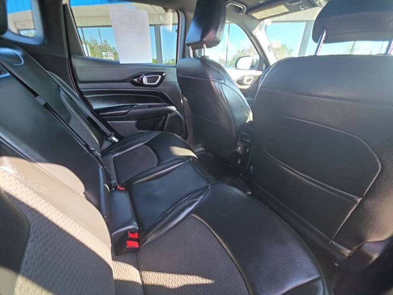 2022 Jeep Compass Altitude