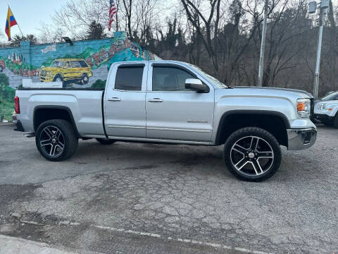 2015 GMC Sierra 1500 for sale at SHOWCASE MOTORS LLC in Pittsburgh PA