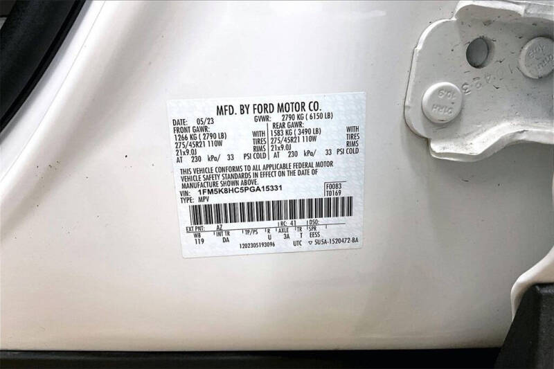 2023 Ford Explorer Platinum