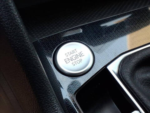 2025 Volkswagen Taos S