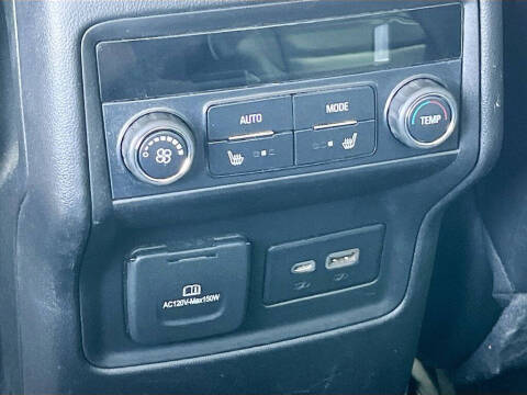 2020 GMC Acadia Denali