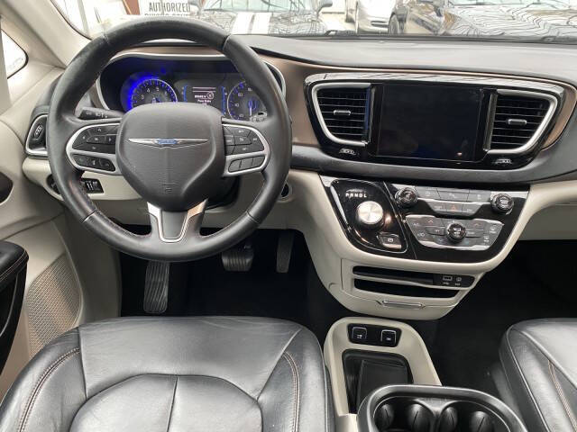 2017 Chrysler Pacifica