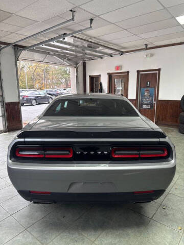 2016 Dodge Challenger