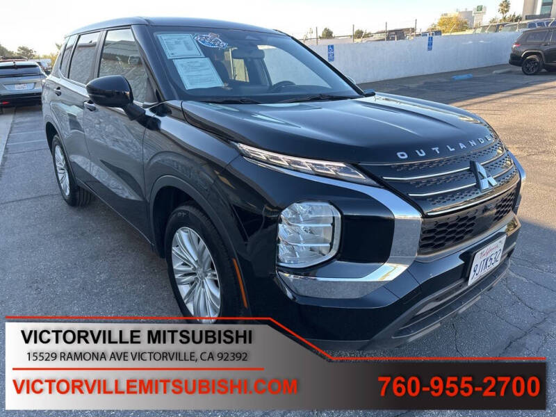 2024 Mitsubishi Outlander ES