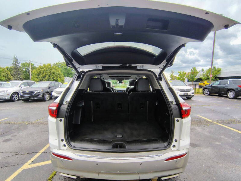2020 Buick Enclave Essence