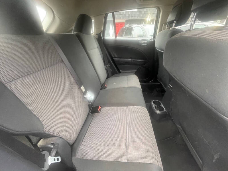 2011 Dodge Caliber Mainstreet