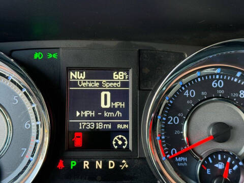 2014 Chrysler Town and Country Touring