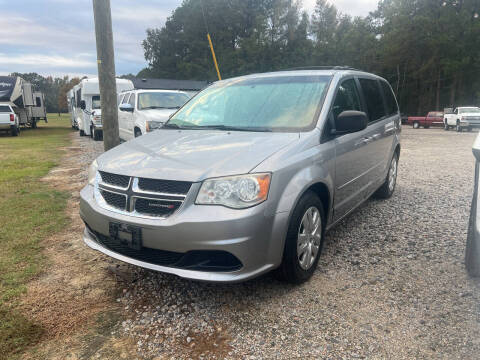 2017 Dodge Grand Caravan for sale at Baileys Truck and Auto Sales in Effingham SC