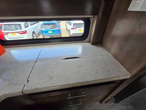 2021 Freightliner S2RV Chassis