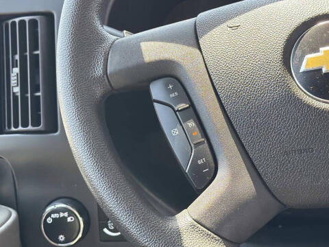 2017 Chevrolet Express LT 3500