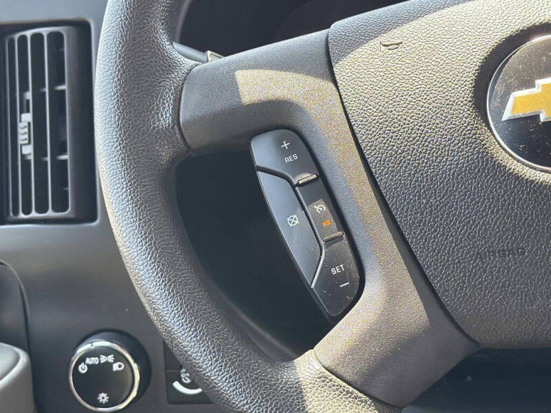 2017 Chevrolet Express LT 3500