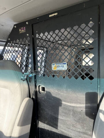 2005 Ford E-Series E-250