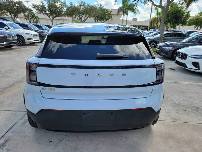 2025 Volvo EX30 Twin Ultra