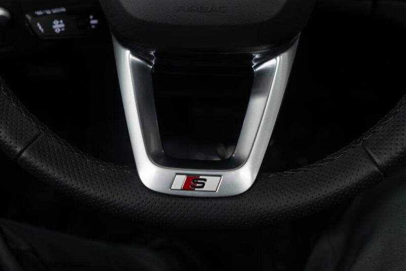 2024 Audi Q5 e quattro S line Prestg 55 TFSI