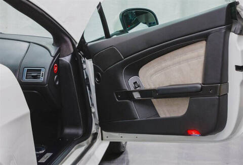 2011 Aston Martin V12 Vantage