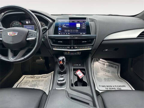 2022 Cadillac CT5 Luxury