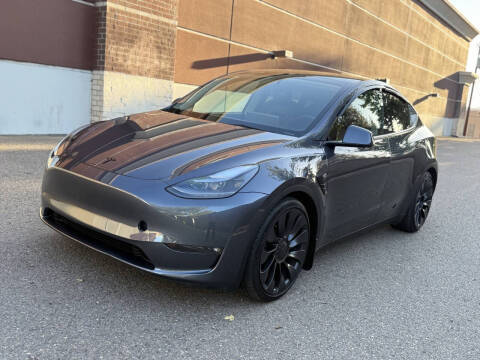 2023 Tesla Model Y Performance