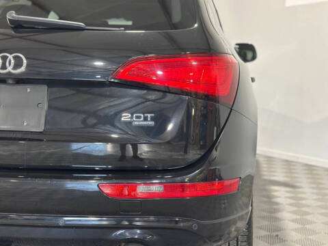 2013 Audi Q5 2.0T quattro Premium Plus