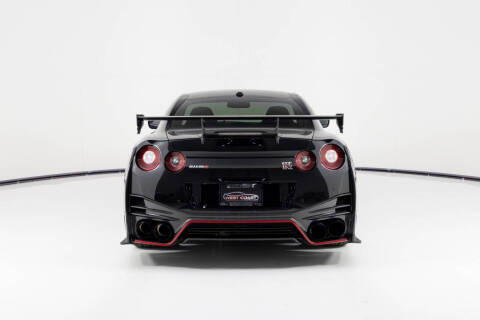 2017 Nissan GT-R NISMO