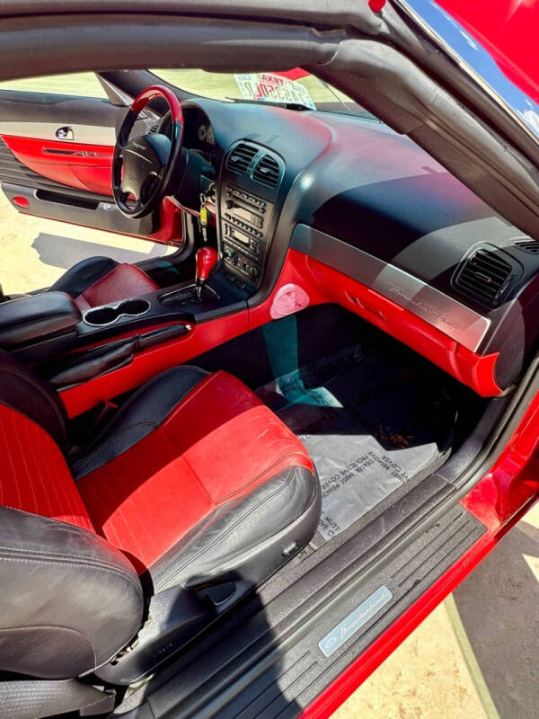 2003 Ford Thunderbird