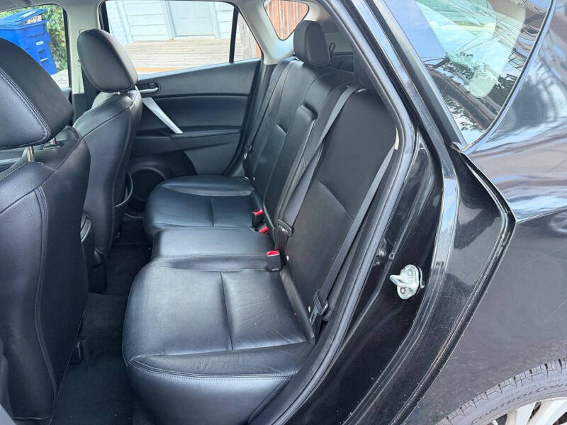 2012 Mazda MAZDA3 i Grand Touring