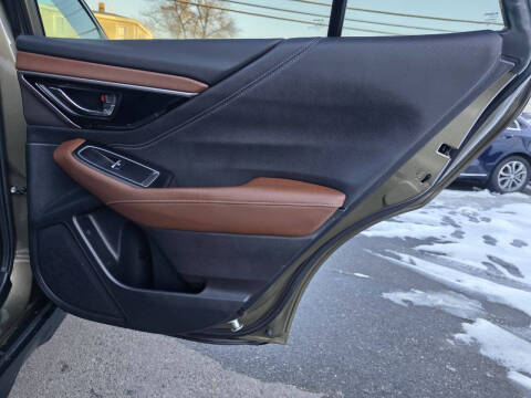 2021 Subaru Outback Touring