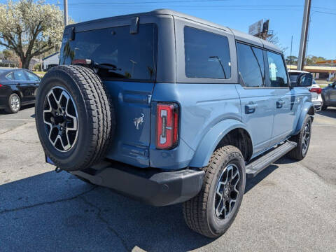 2024 Ford Bronco Outer Banks