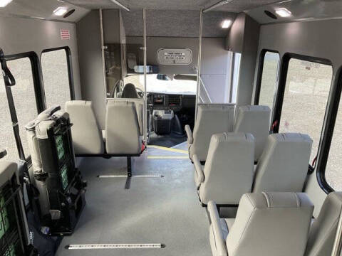 2022 Chevrolet Express 4500