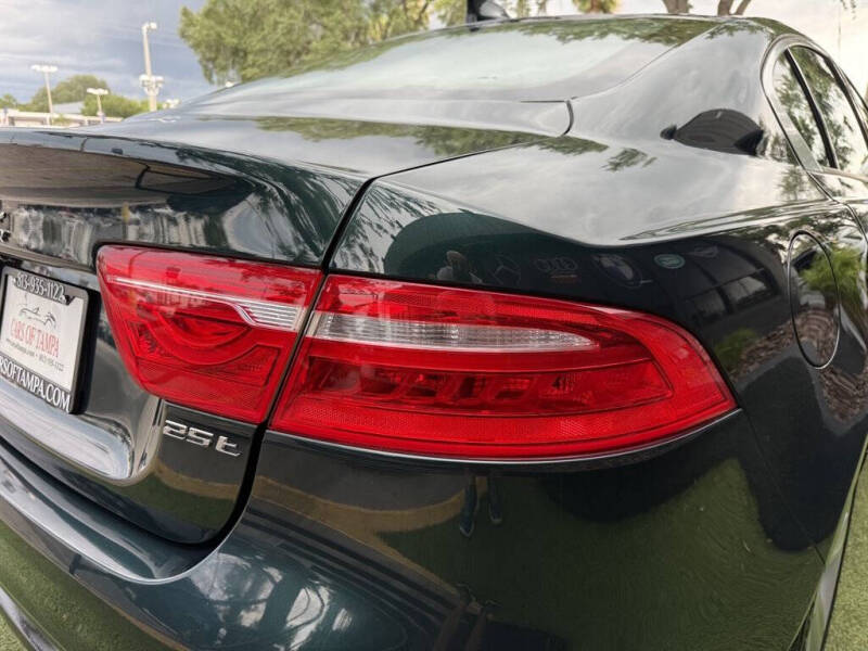 2017 Jaguar XE 25t Premium