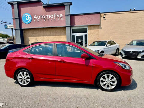 2013 Hyundai Accent GLS