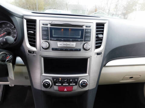 2014 Subaru Outback 2.5i