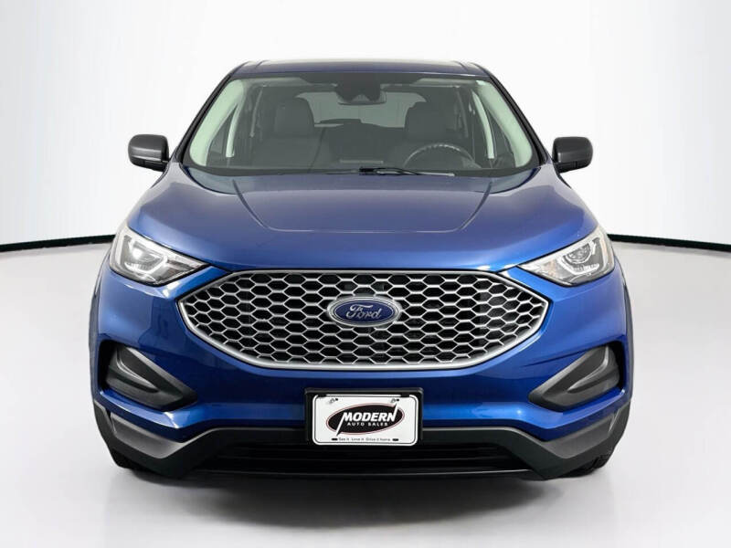 2023 Ford Edge SE