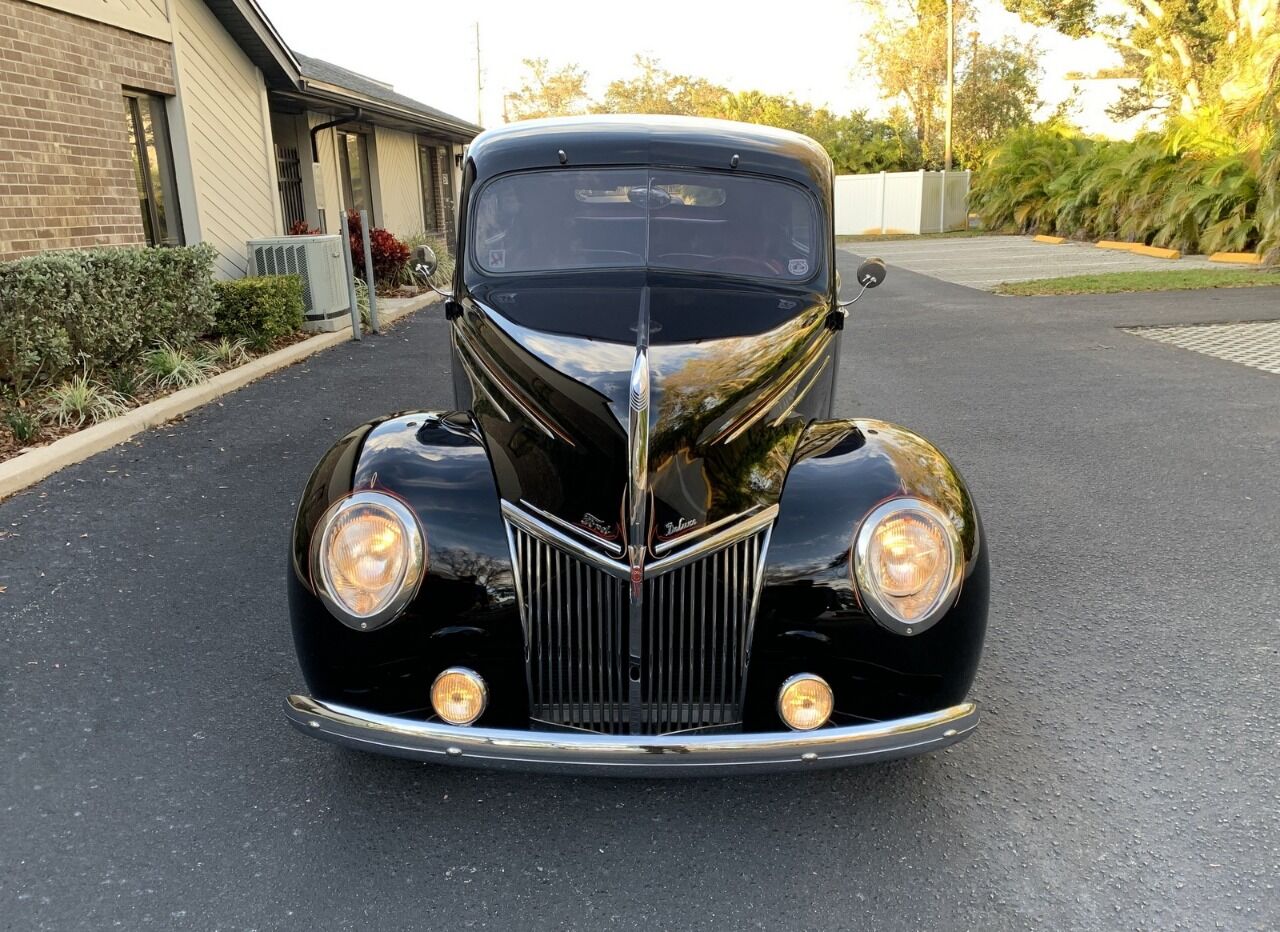 1939 Ford Deluxe 40