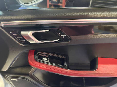 2017 Porsche Macan S