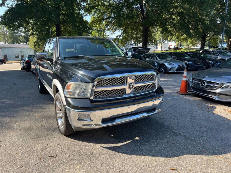 2012 RAM Ram 1500 Pickup Laramie photo 5