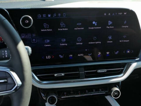 2026 Chevrolet Equinox EV LT 2