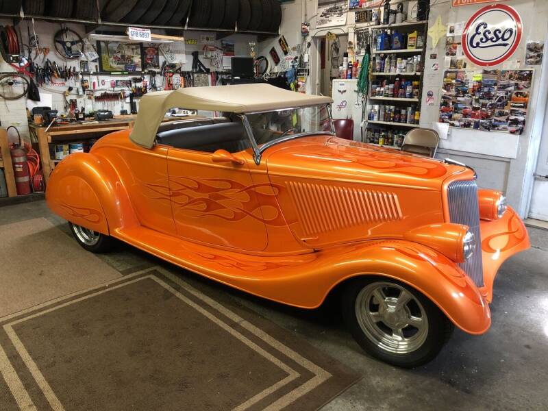 1934 Ford Deluxe for sale at STEEL TOWN PRE OWNED AUTO SALES in Weirton WV