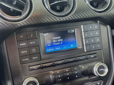 2015 Ford Mustang V6