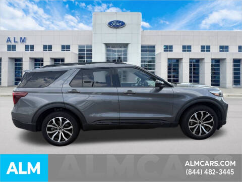 2022 Ford Explorer ST-Line
