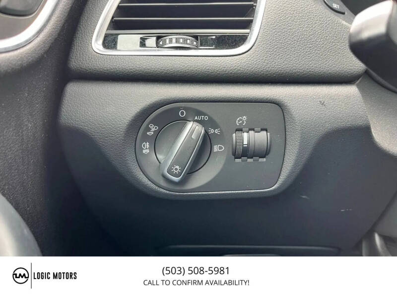 2016 Audi Q3 2.0T Premium Plus
